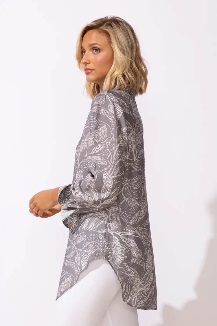 Escape Escape - LS  Printed w/Leaves Beach Shirt