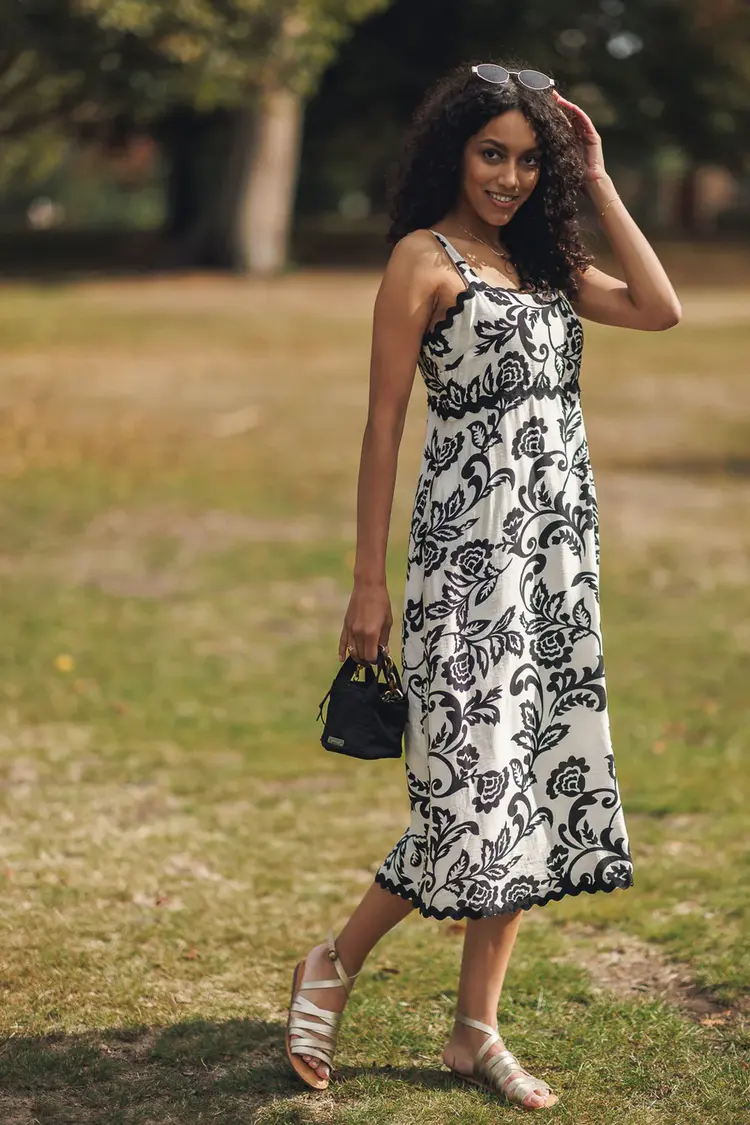 Papillon Papillon - Floral Printed Slvless Dress