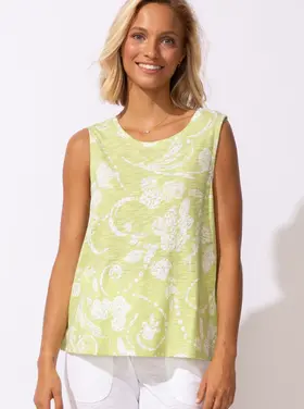 Escape Escape -Printed Floral Crew Tank