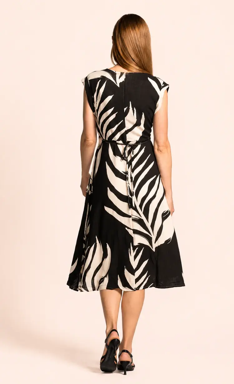 Pink Martini Pink Martini - ELMER Leaf Print Dress