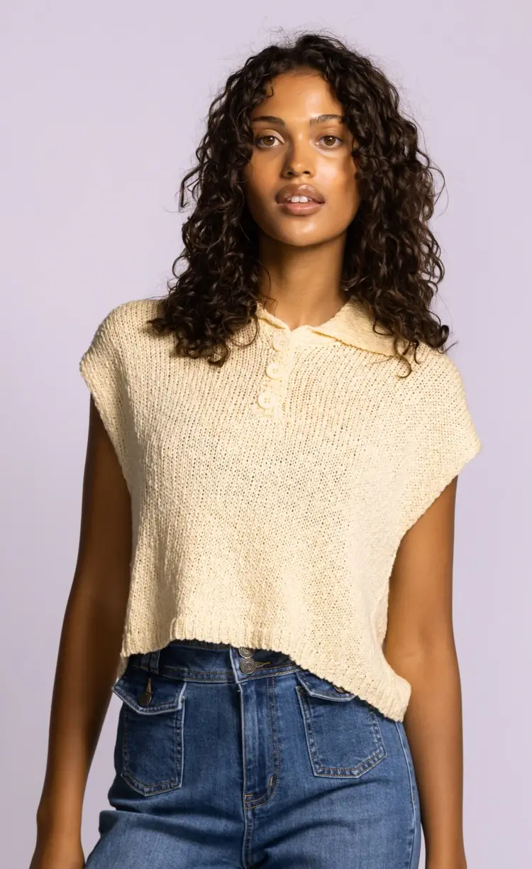 Pink Martini Pink Martini - BOCA Slvless Collared Knit Crop Top