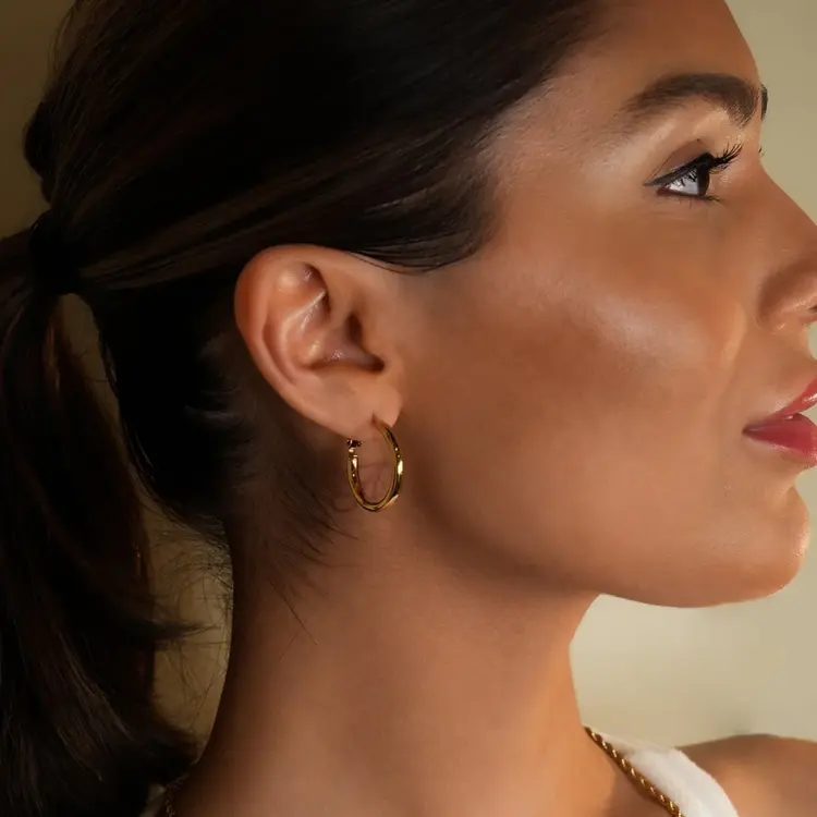 Hackney Nine Hackney Nine - YOSHIKO Mid Width Hoop Earring G