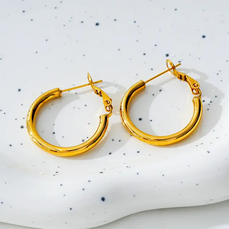 Hackney Nine Hackney Nine - YOSHIKO Mid Width Hoop Earring G