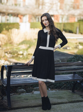 Papillon Papillion - Collared Knit Dress