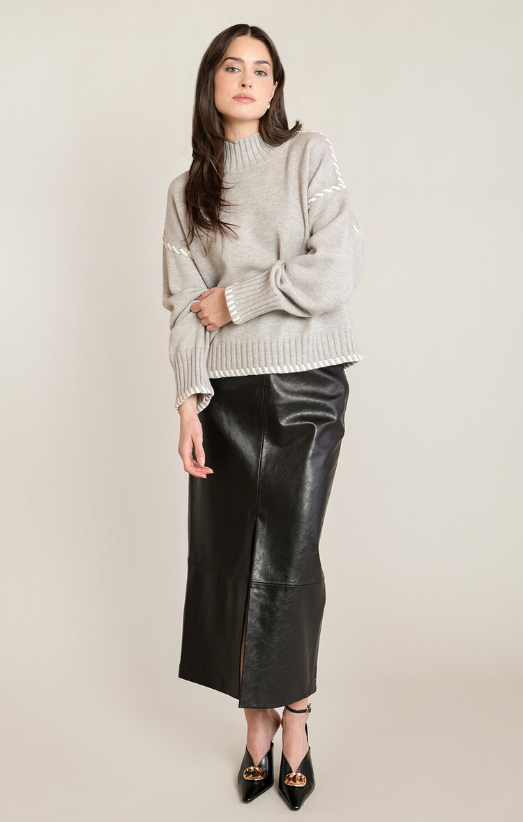 Black Tape Black Tape - Stitch Turtleneck Sweater
