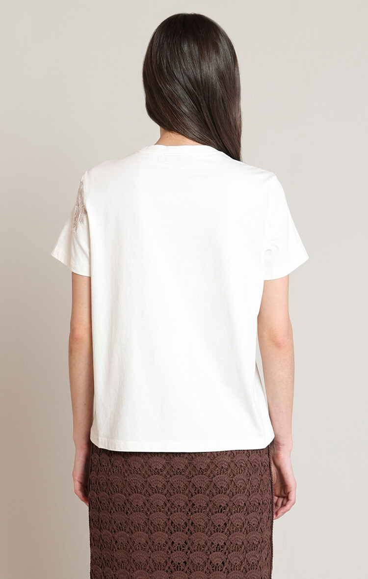 Black Tape Black Tape - Lace Embroidery T-Shirt