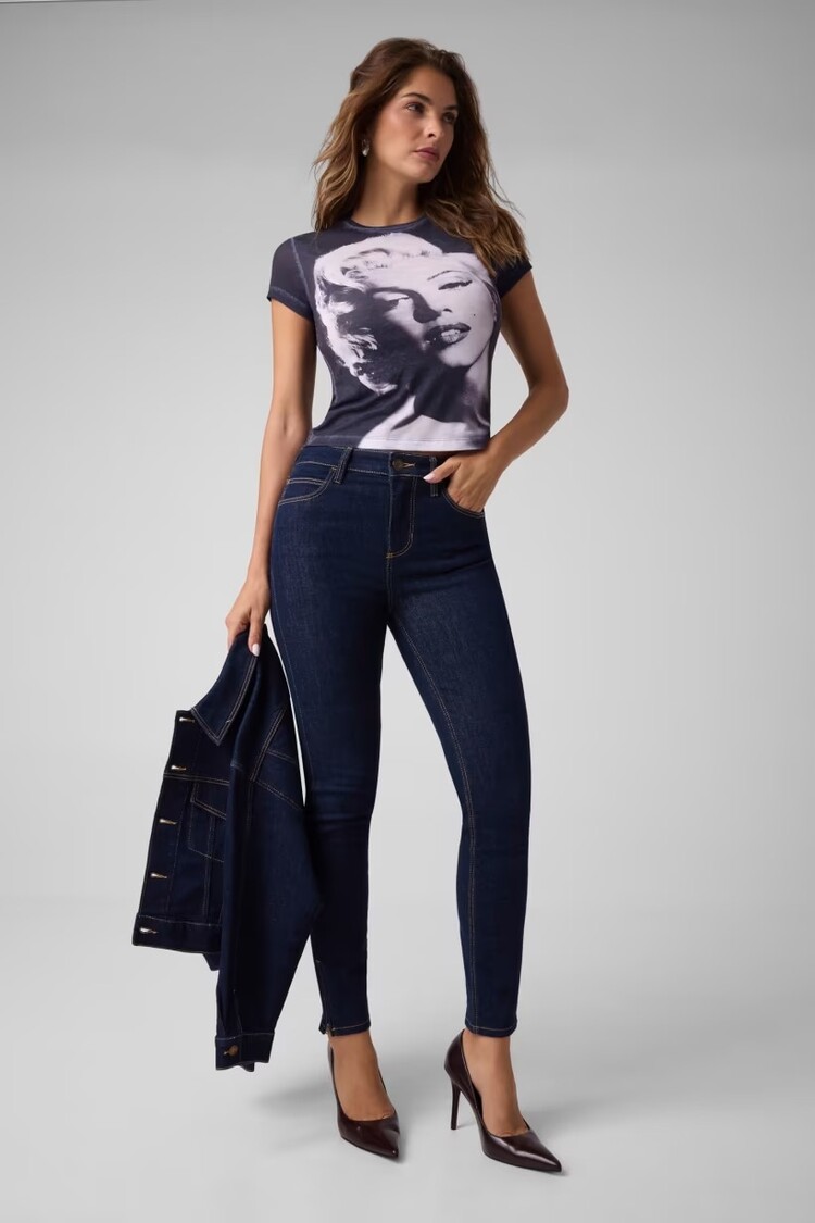 Guess Guess? - SS Marilyn Slim Face Top