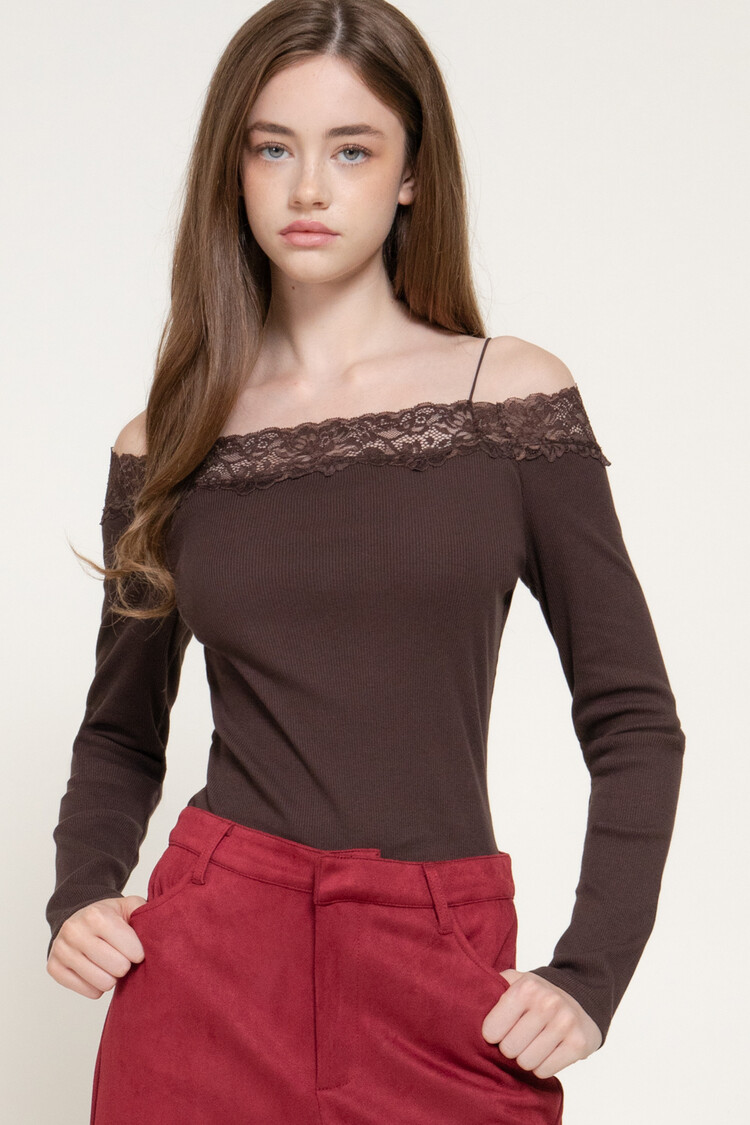 Active USA Active Basic - Off Shoulder Lace trim Knit