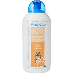 Four Paws Magic Coat Hypoallergenic Shampoo with Oatmeal 16oz