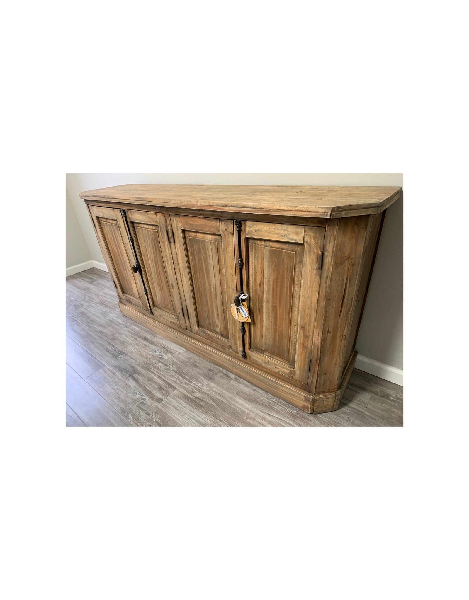 CAB1802 Traditional Farmhouse Sideboard 4 Panel DR 70.1x17.7x36.2