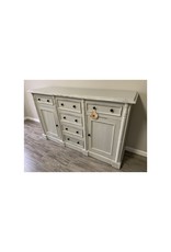 CAB1700 American Credenza 2 Panel Dr 6 Drw W/RG 68.1x17.7x40.5