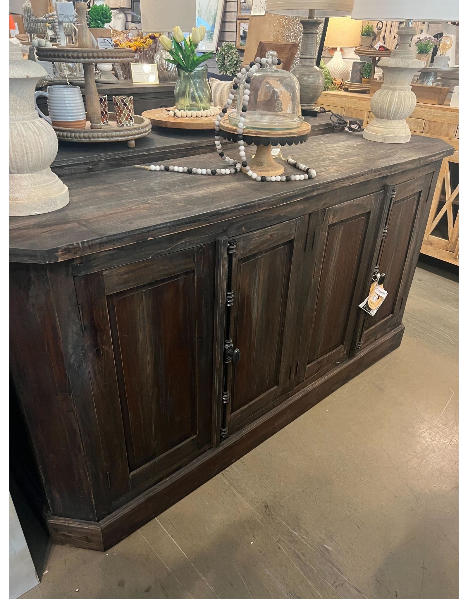 CAB1802 Traditional Farmhouse Sideboard 4 Panel DR 70.1x17.7x36.2
