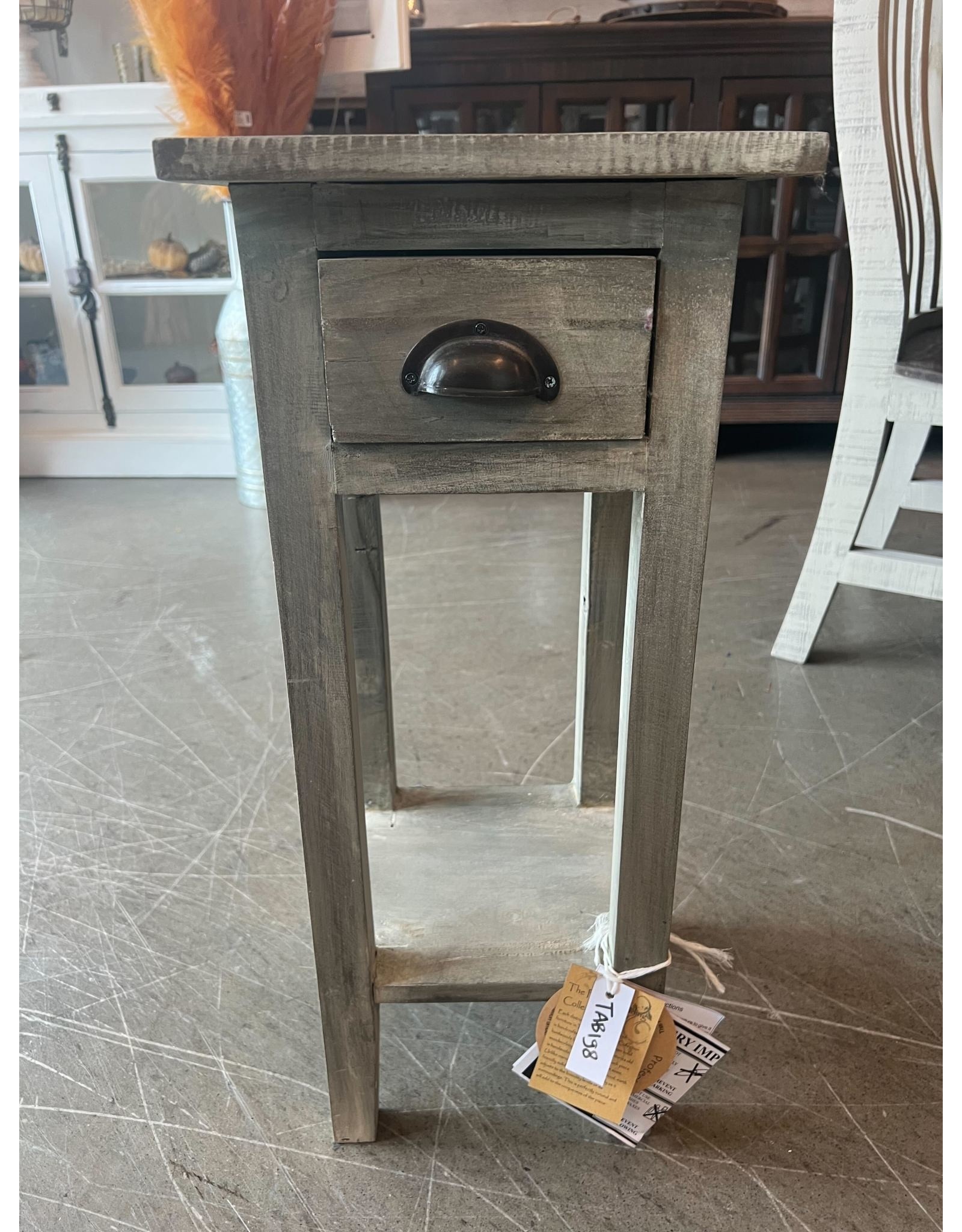 TAB198 End Table 1 Drw 11.3x10.6x25.6