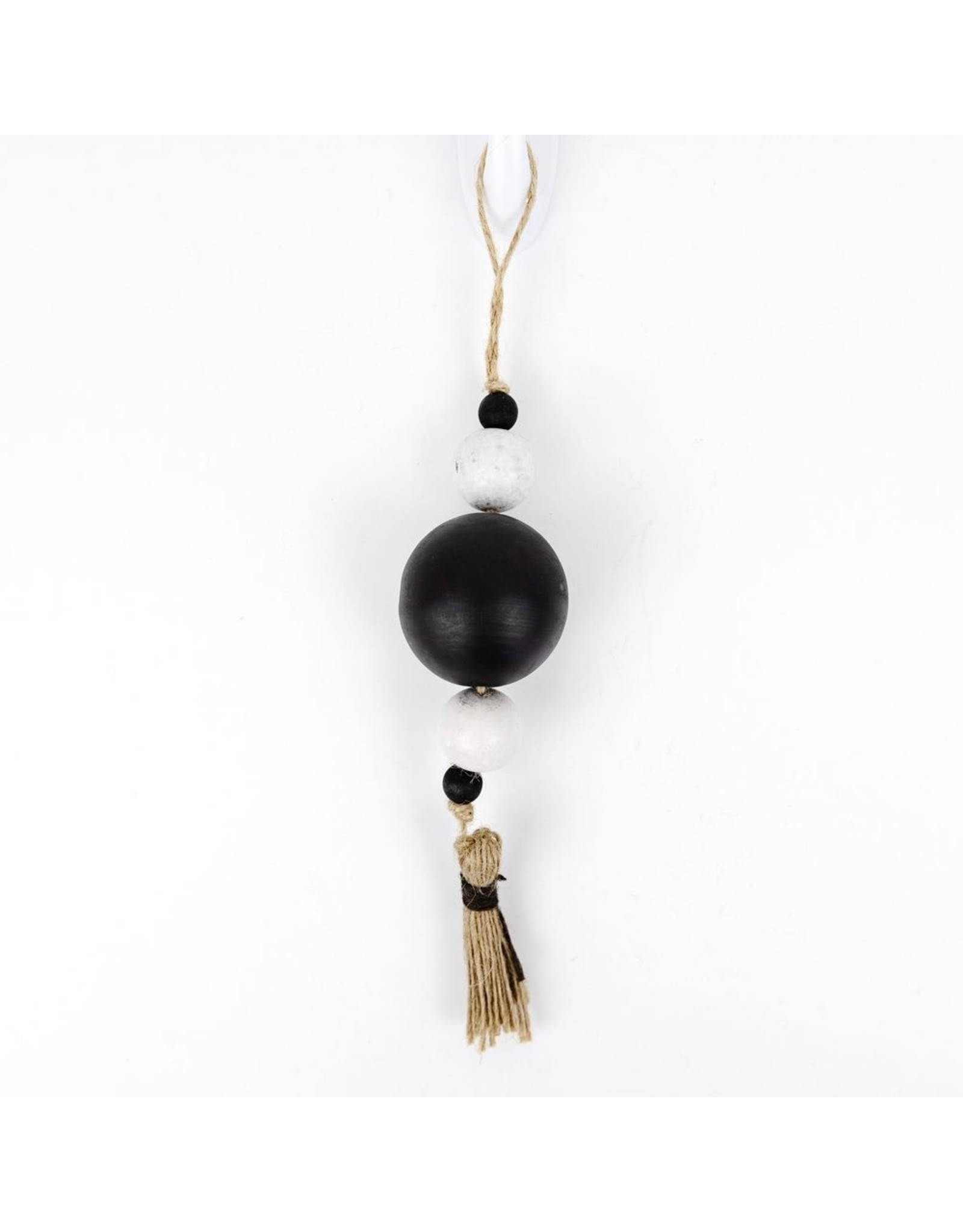 75430 Wd Orn w/Tassell Beads Wht /blk