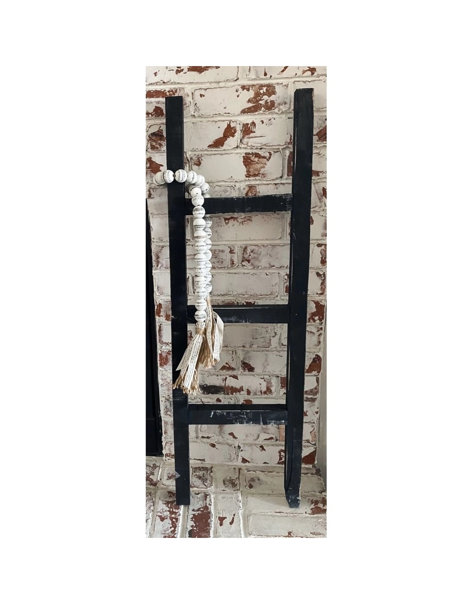 42-350-BL Wood Ladder Black