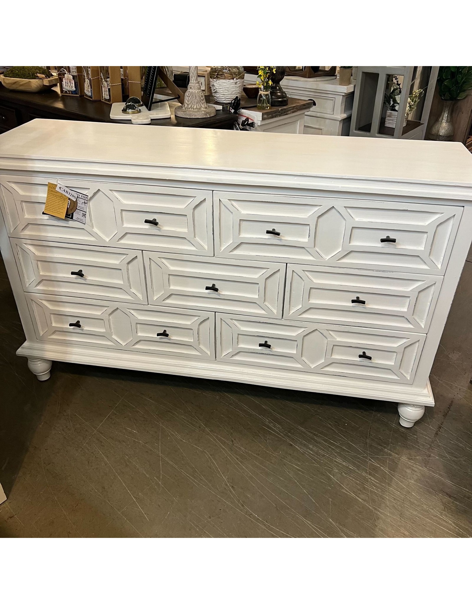CAB329 Tennessee Accent Dresser 62.1x18.1x37"H