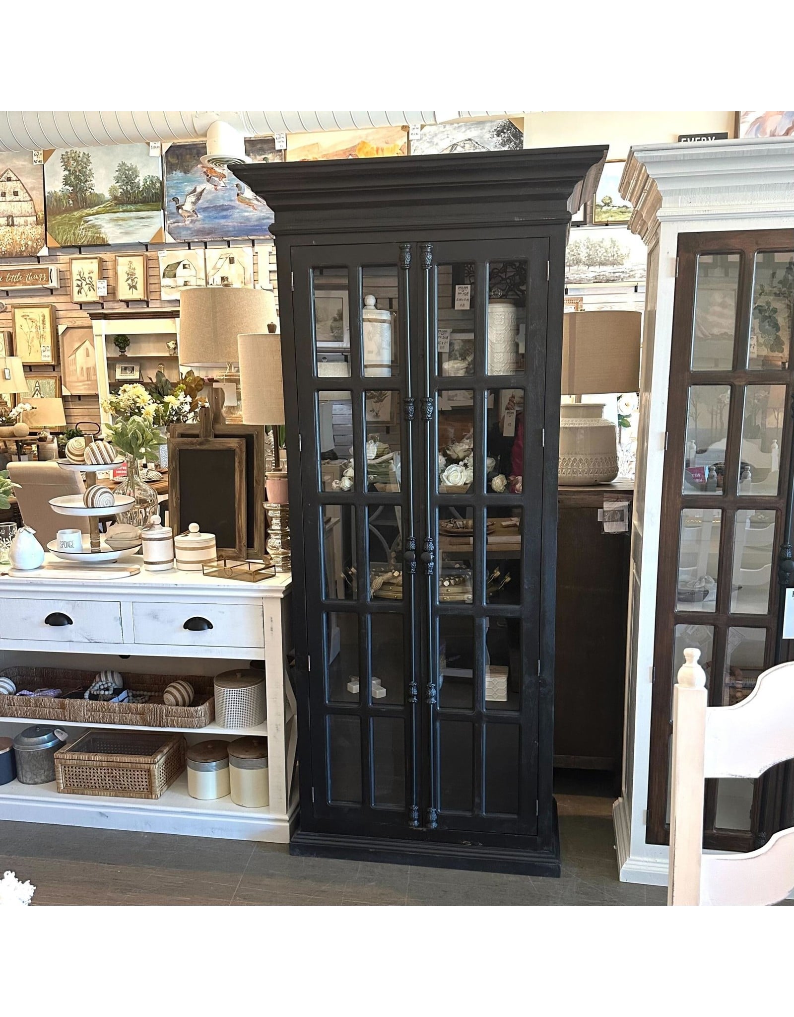VIT 91 Bossier Glass Upright Cab 33 × 15 × 85 in