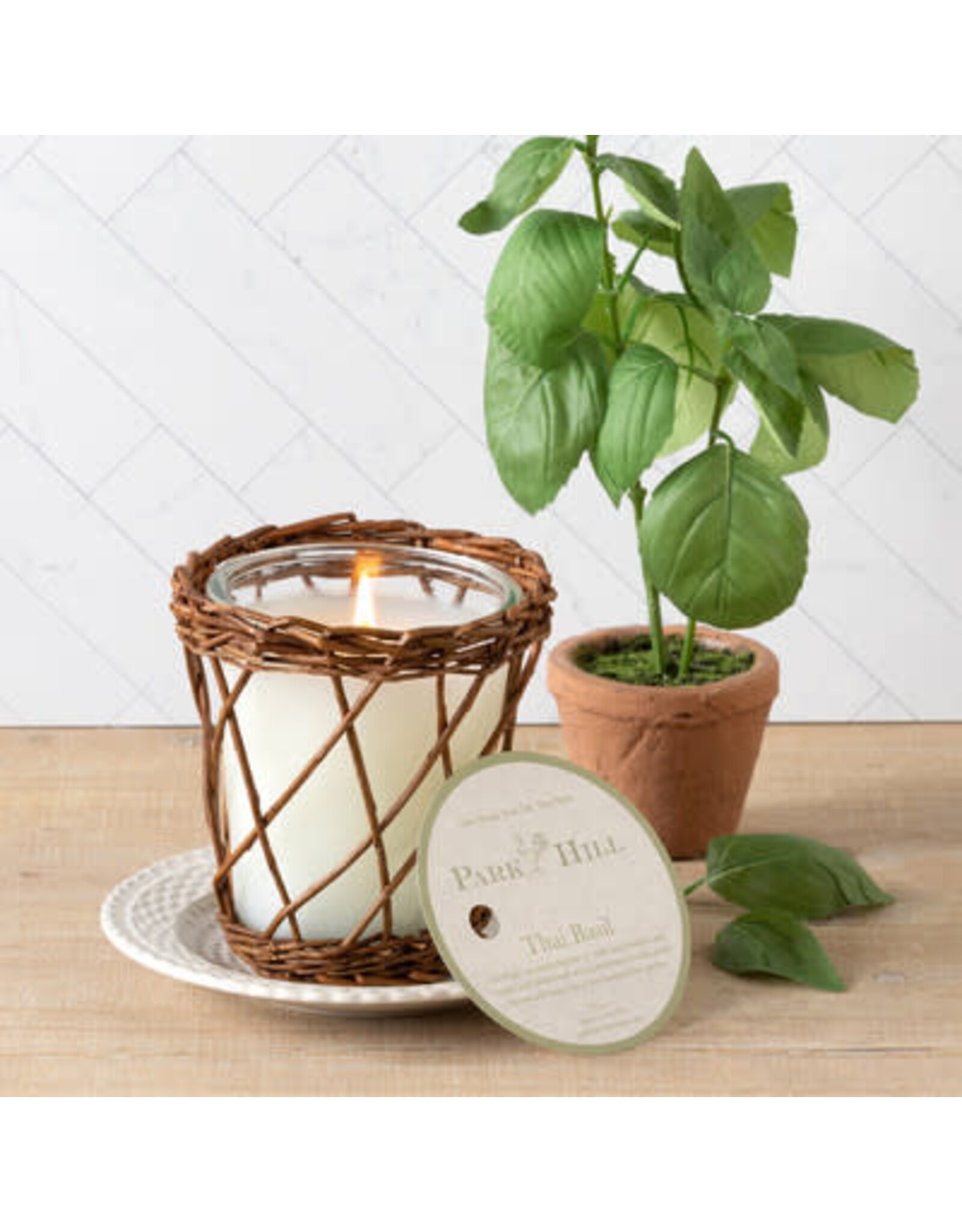 Thai Basil Willow Candle ENP30390