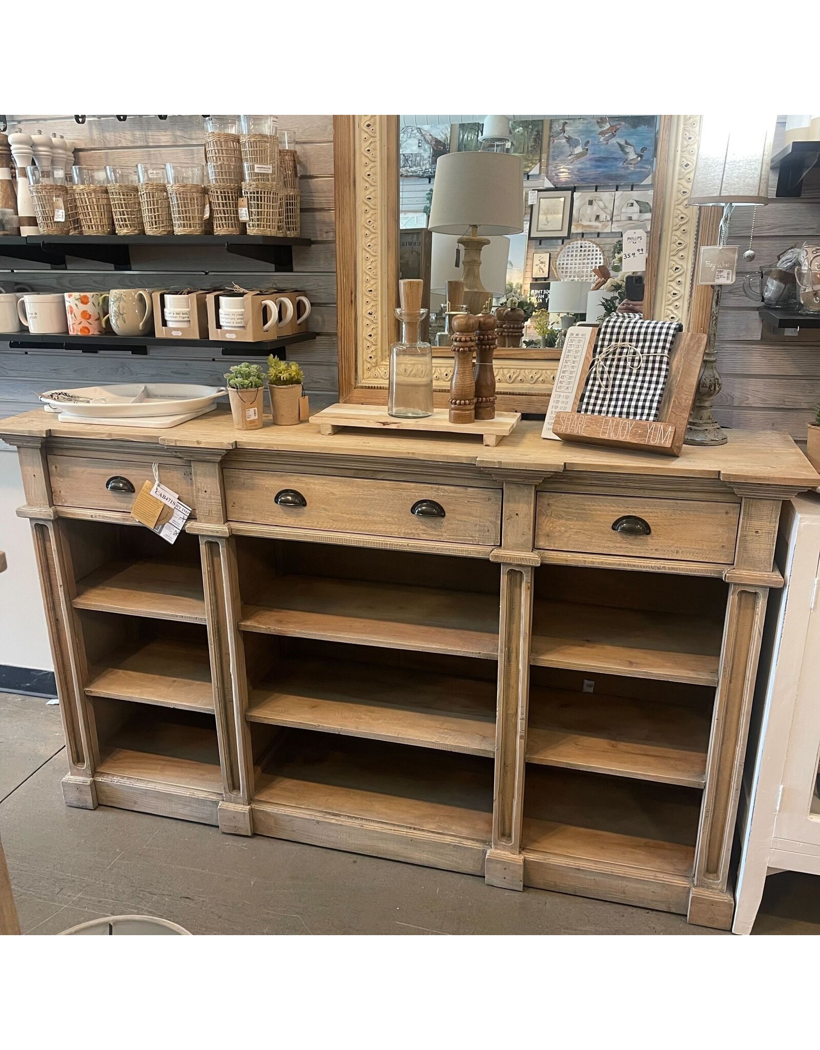 CAB471 New Castle Credenza 3Drw w/RG 72x16.1x42.8"H