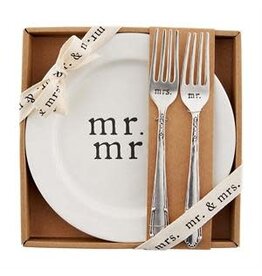 Mr & Mrs Cake Plate Set  41100057
