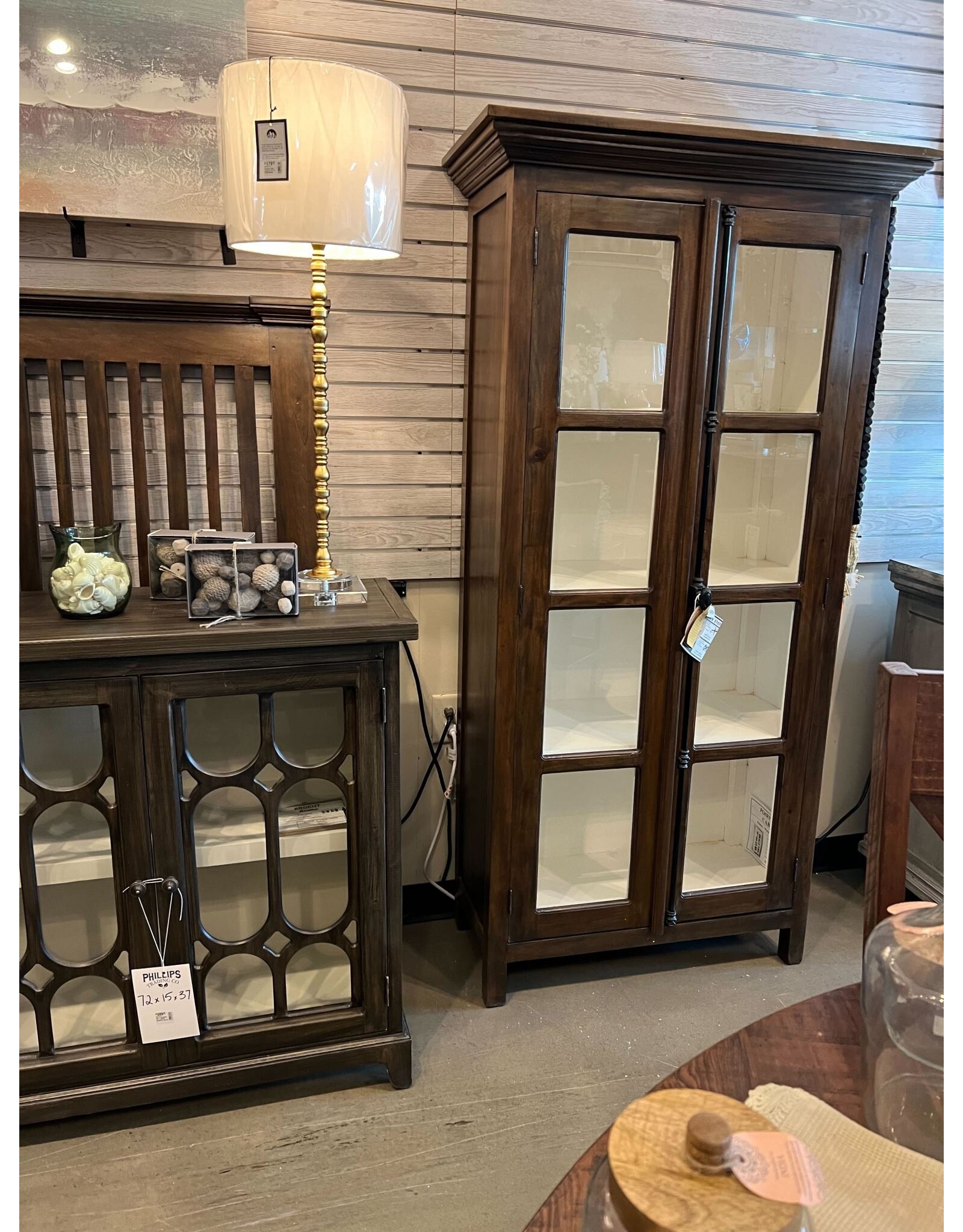 CAB188 Display Curio 2GD 37.7x17.3x72.8"H