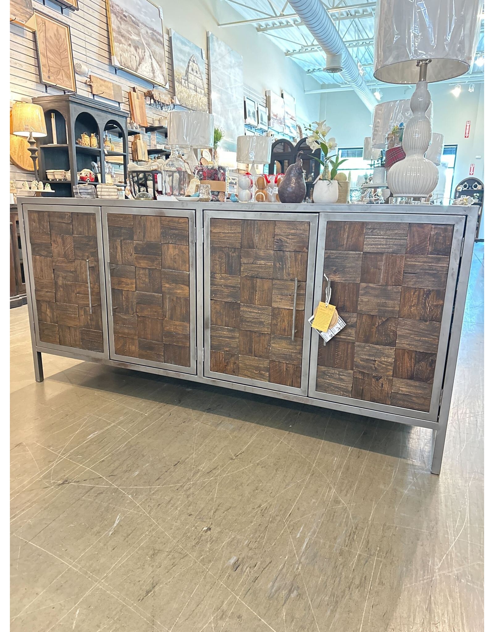 CAB518 Old World Crdnza 78.3x18.8x37.3"H