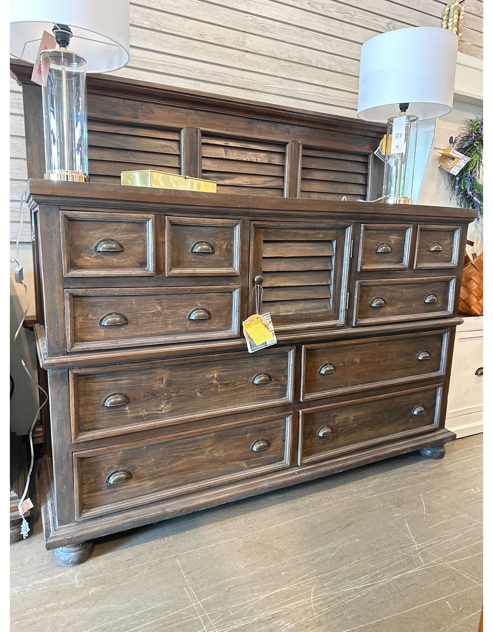 CAB298 Charleston Dresser 10drw 66.5x20.1x42.5"H