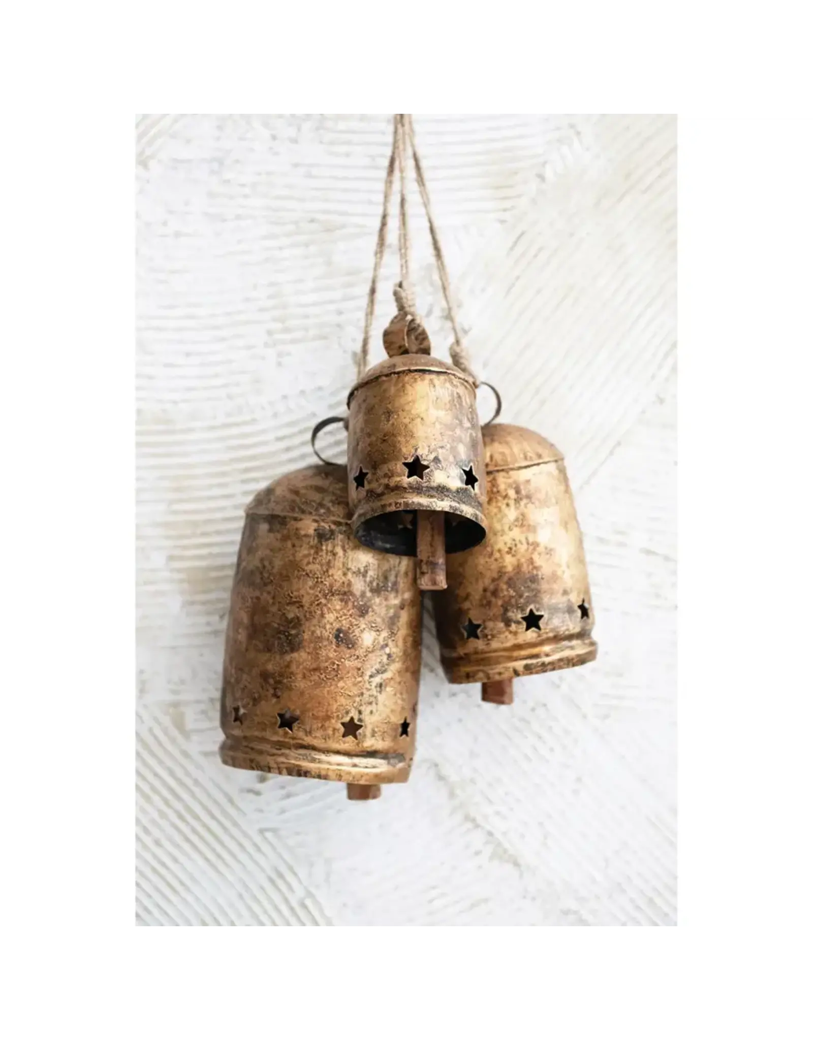 Metal Bell on Jute Rope with Star Cut-Outs XM9863