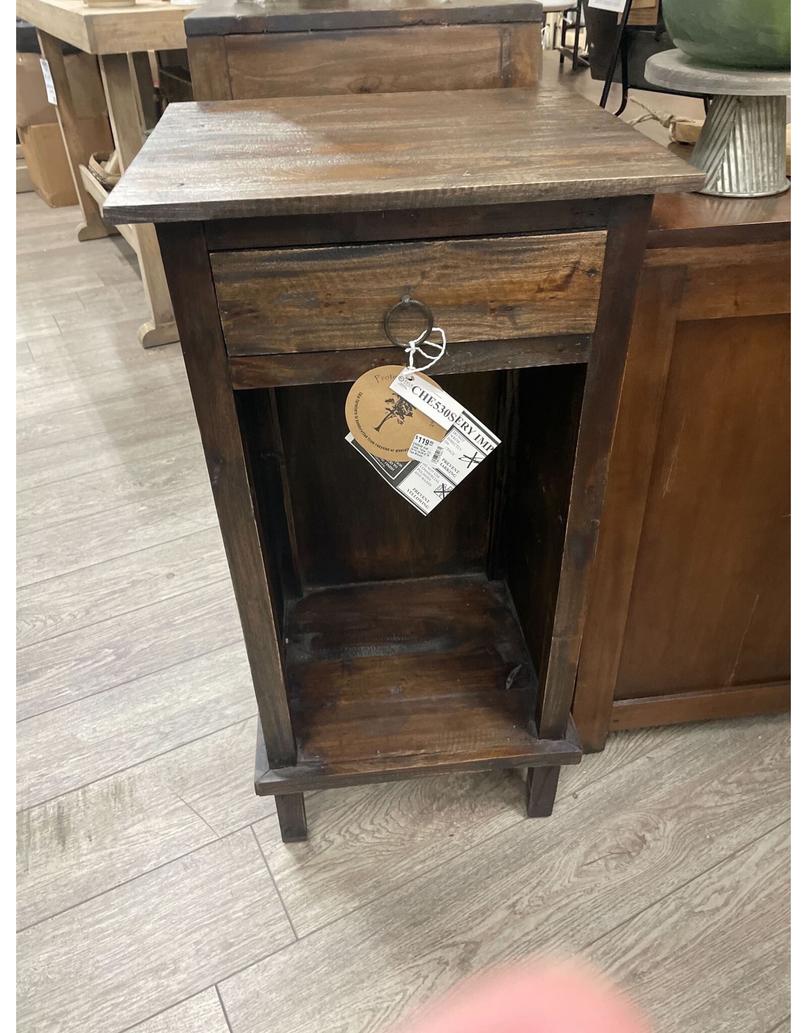 CHE530 End Table 1drw  17.3x15.3x38.5"H