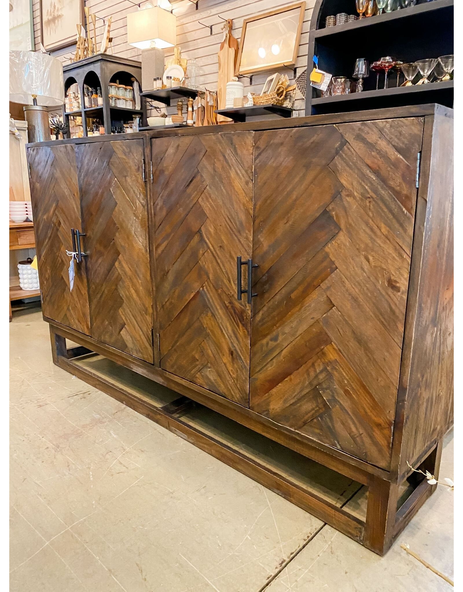 CAB274 Herringbone Credenza 4 Dr 66.1 x 15 x 38.6