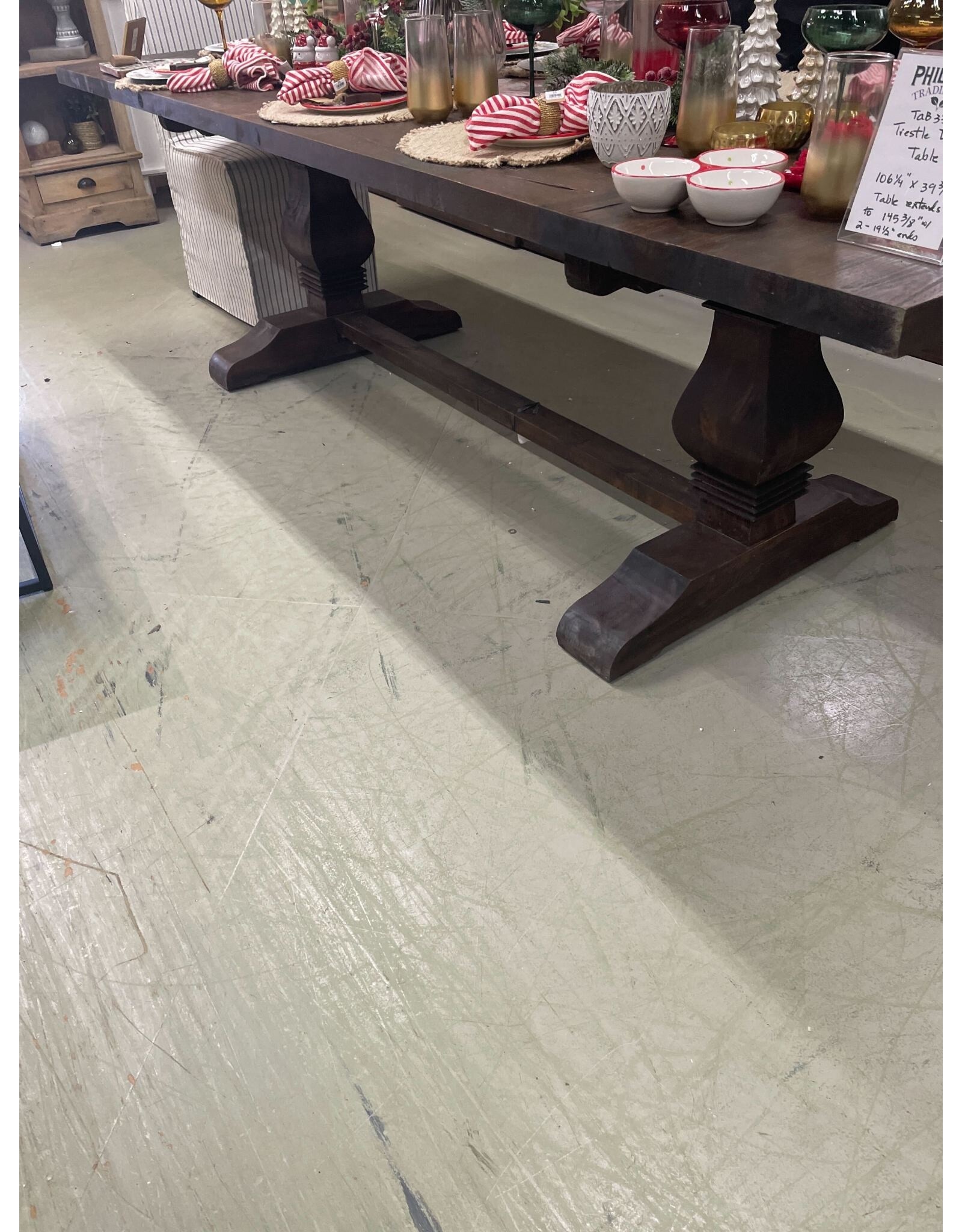 TAB3304 Trestle Dng Tbl 145x39x31.4"H