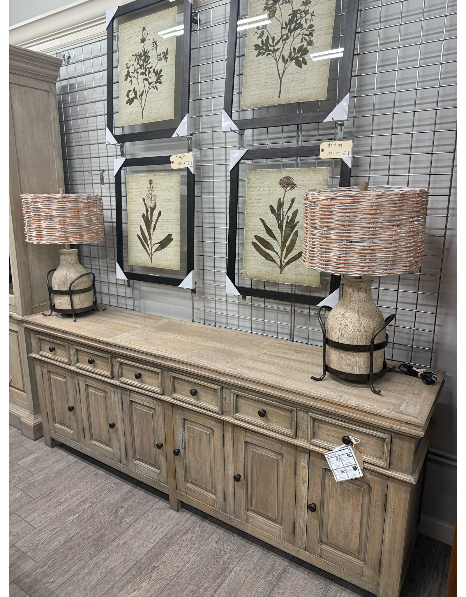 CAB428 Chelsa Credenza 83.2x18.1x33.1"H