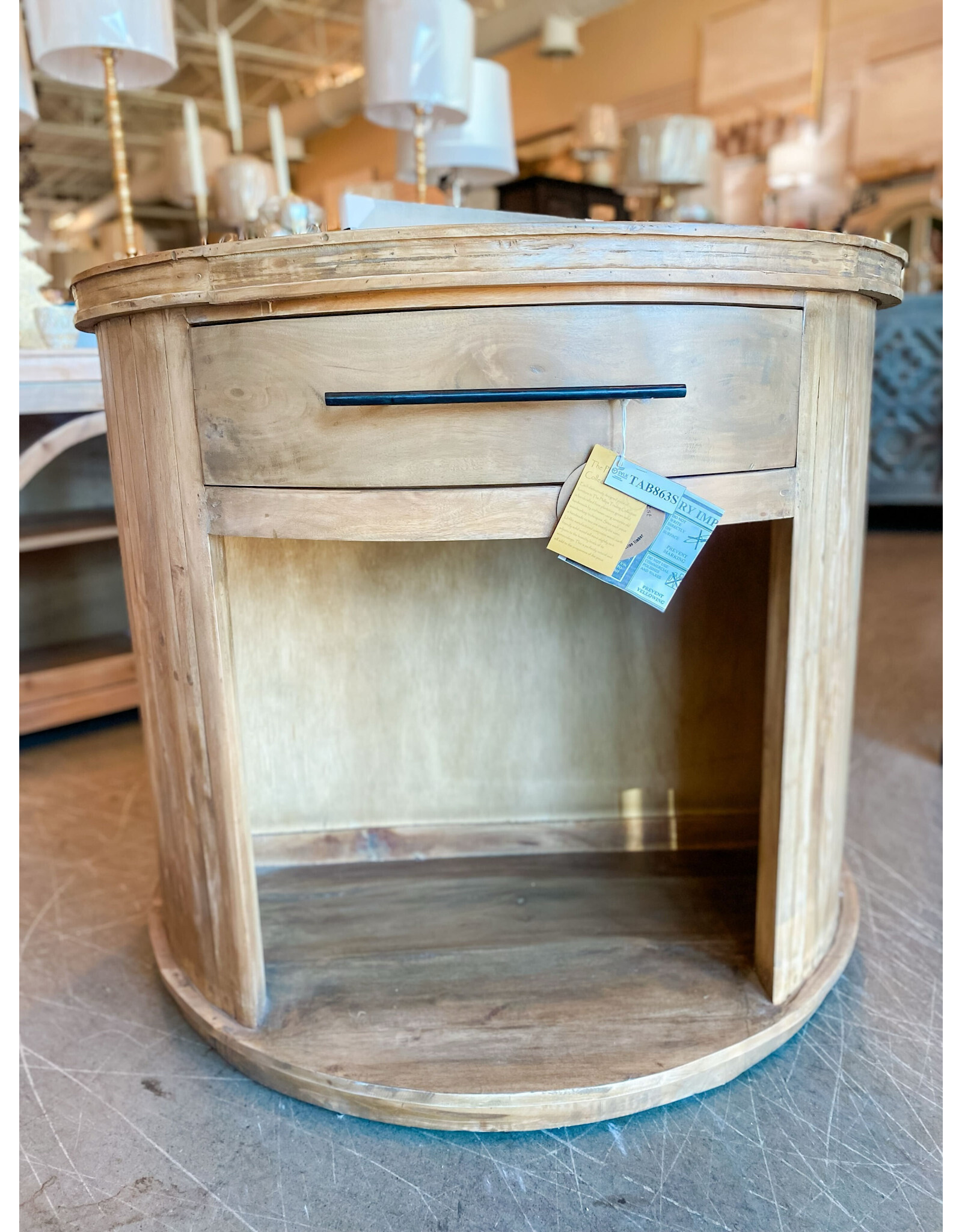 TAB863 Demilune End table 40.1x20.1x35"H