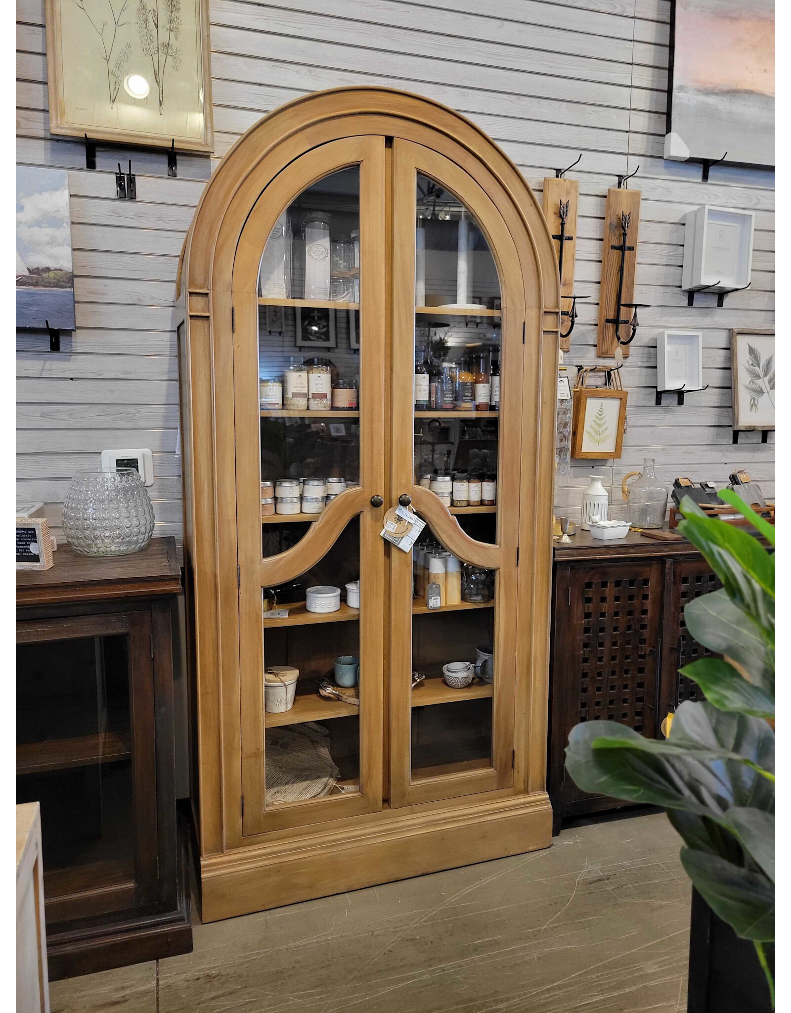 CAB1867 Bristol Armoire 2 Demilune GD 44.1x16.2x90.2"H