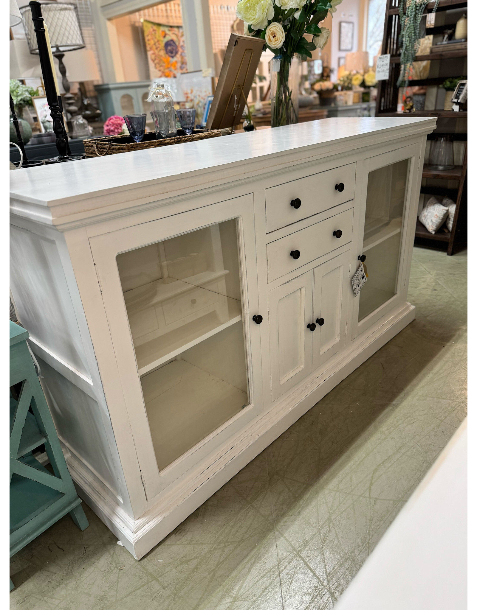 CAB392 Richmond Credenza 71.6x22x40.1"H