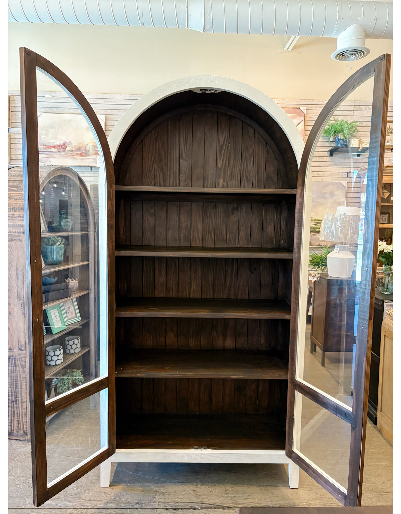 Julia VIT 2403 curved display 44x18x88