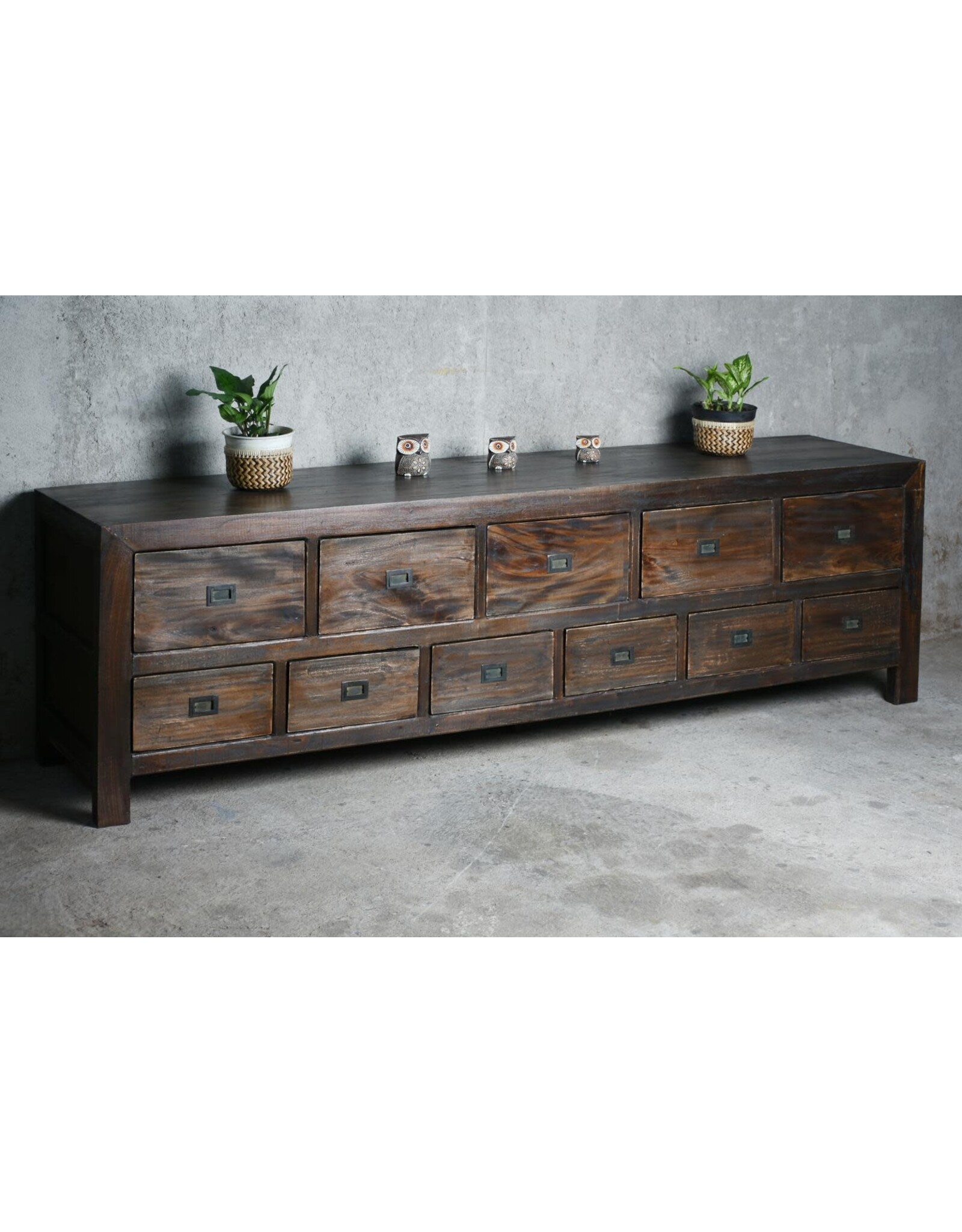 CAB637 Old City Credenza 11drw w/RG 82.2x17.7x25.2"H