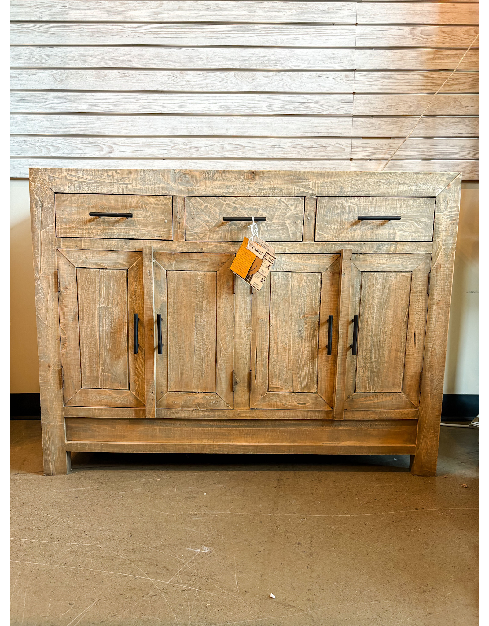 CAB412 Harlow Cabinet 46.8x17.7x35.3"H