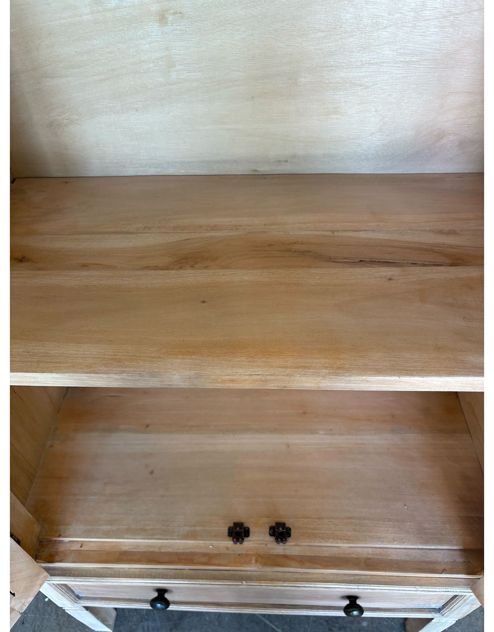 CAB382 Greenwich Accent Cabinet 31.5x15.7x55.1"H