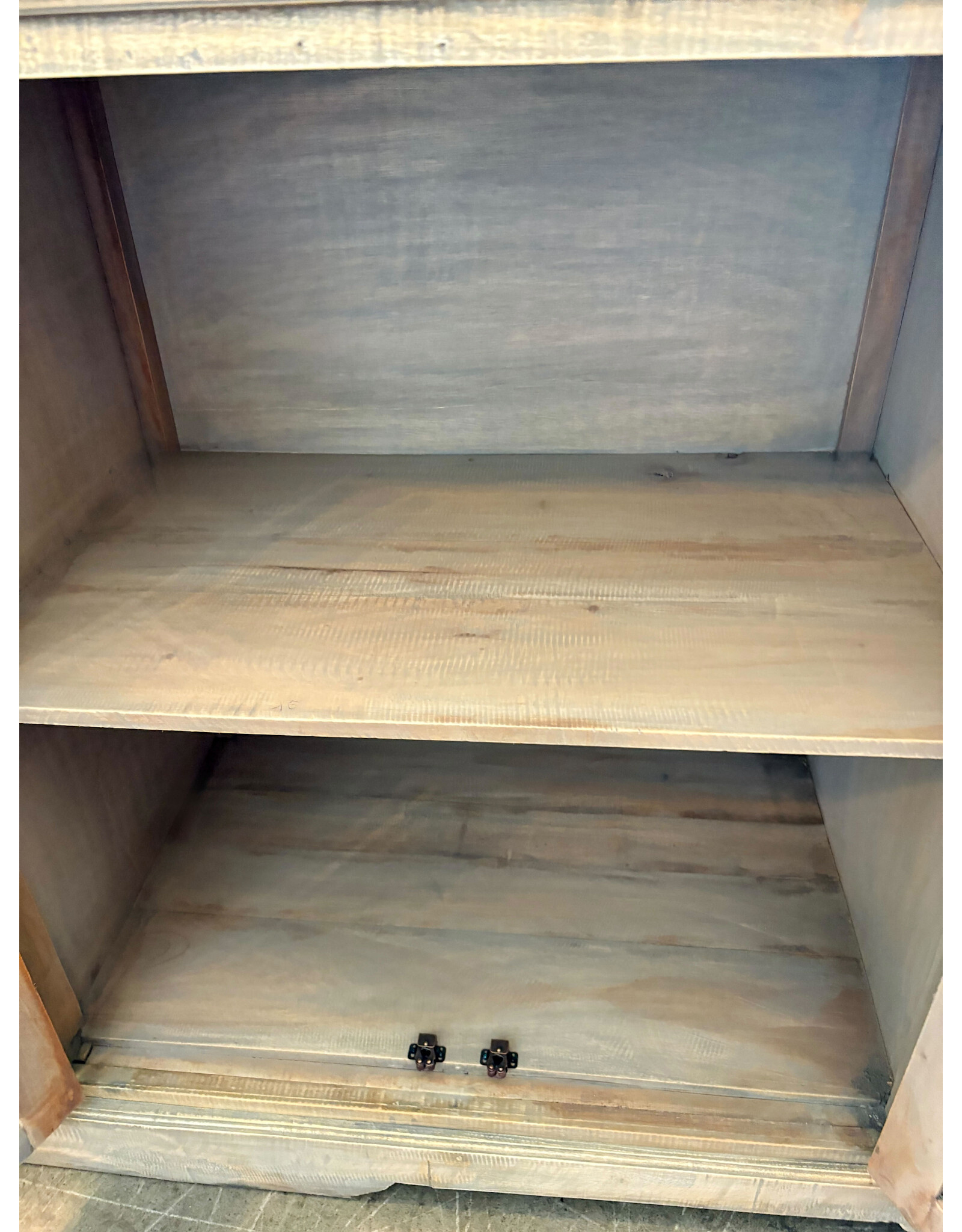 CAB362 Kingsbury Credenza 83.8x19.2x39.3