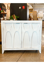 2070004 GRANT 42" ACCENT CONSOLE SIERRA WHITE