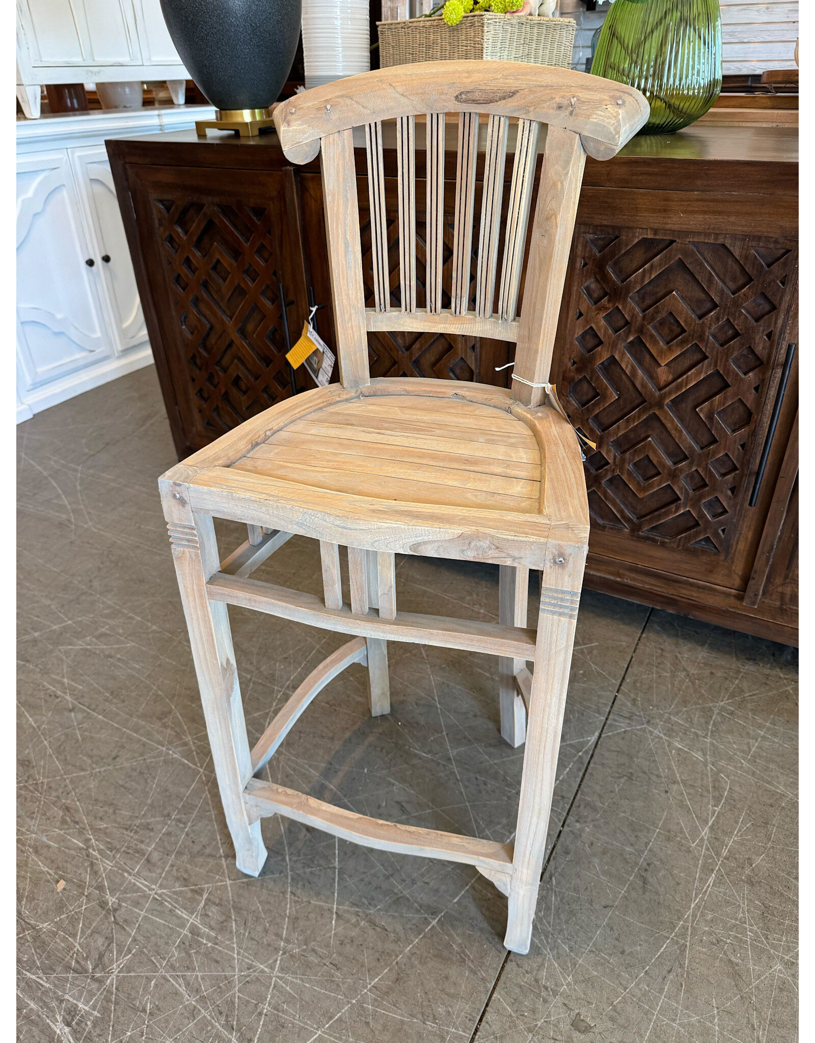 CHA036 Barstool 17.7x16.7x42.7"H Driftwood