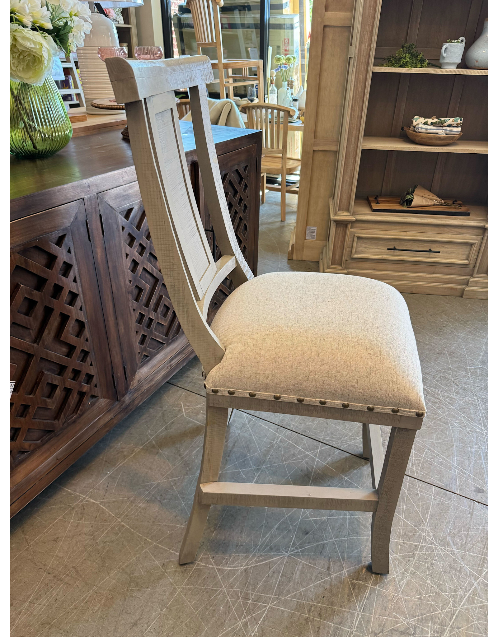 BAN 79-26 Ashland Barstool W/ Cushion