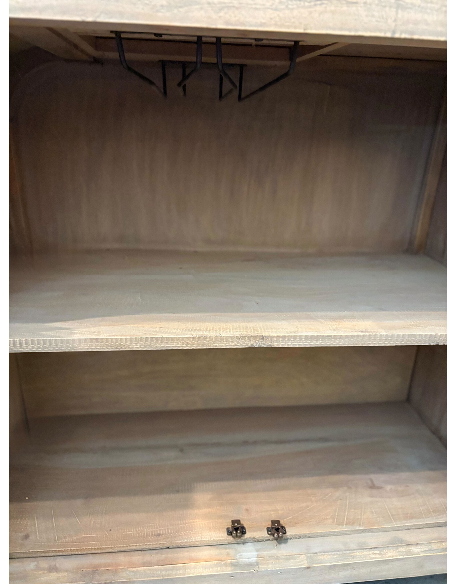 CAB394 SO Soho Credenza 71.2x18.8x36.2"H