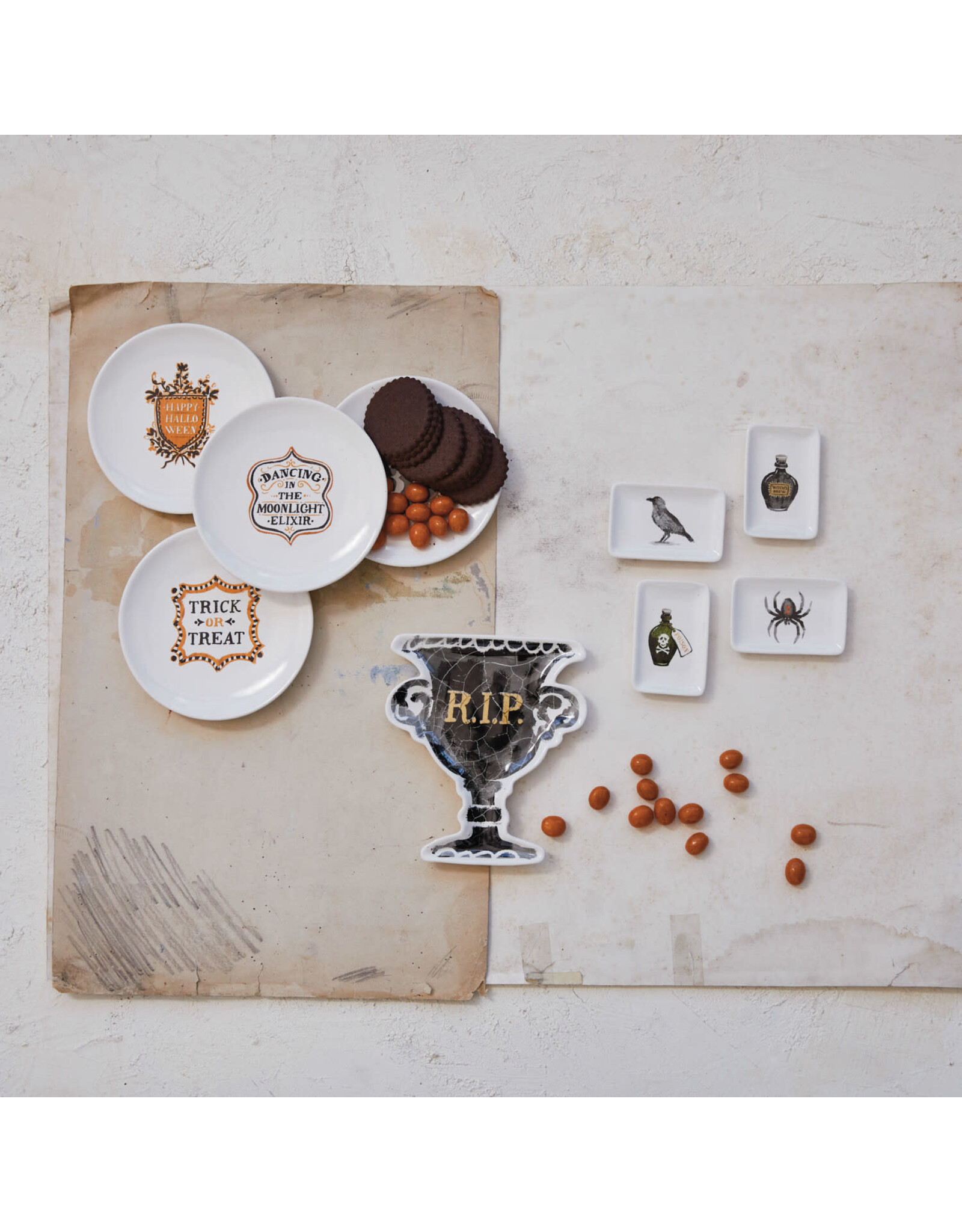 5" Round Stoneware Dish w Halloween Saying, 4 Asst