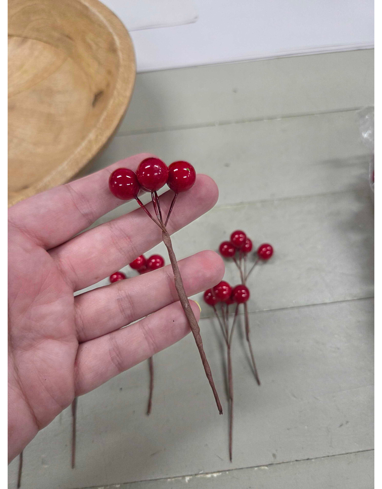 4"L WATERPROOF BERRY MINI  Pick EWO14324ea