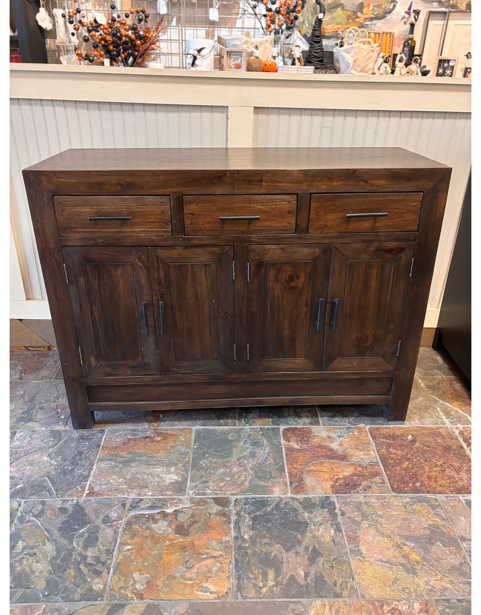 CAB412 Harlow Cabinet 46.8x17.7x35.3"H