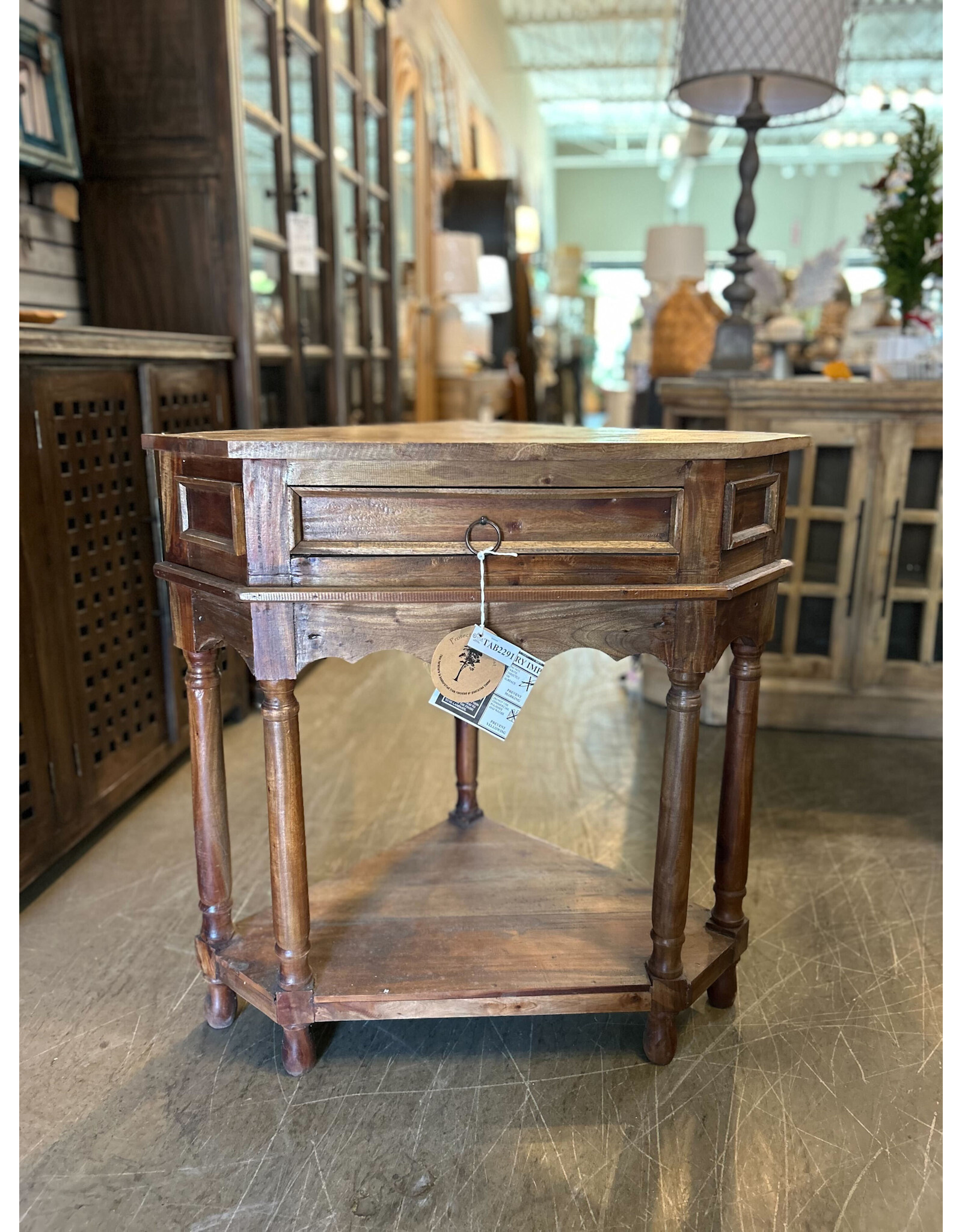 TAB2291 Corner Table 33.4x22x33.6"H