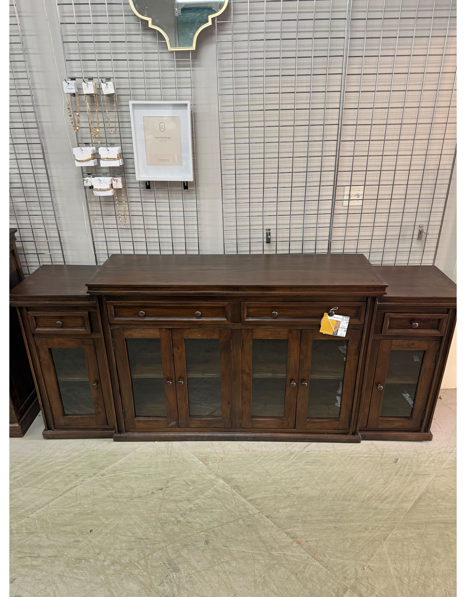 CAB618 Yorkshire Credenza 87x17.7x38.2"H