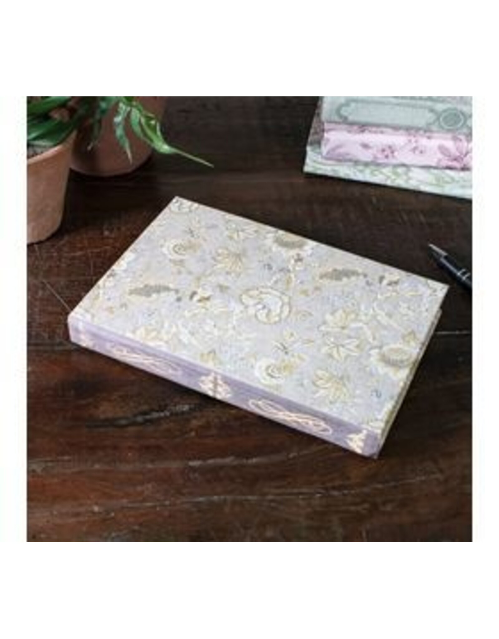 8.4" BOTANICAL NOTEBOOK